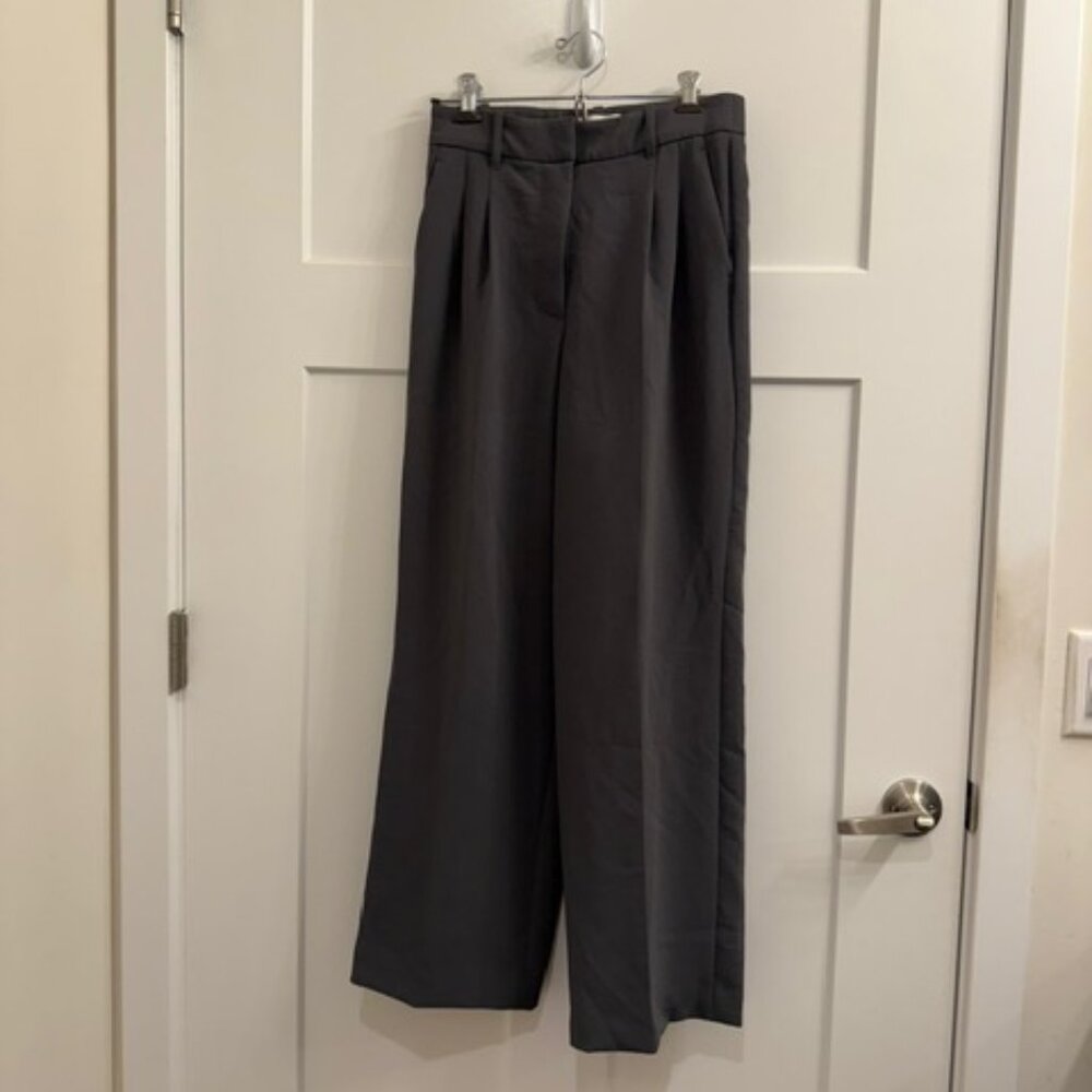 Aritzia Effortless Pant Crepette